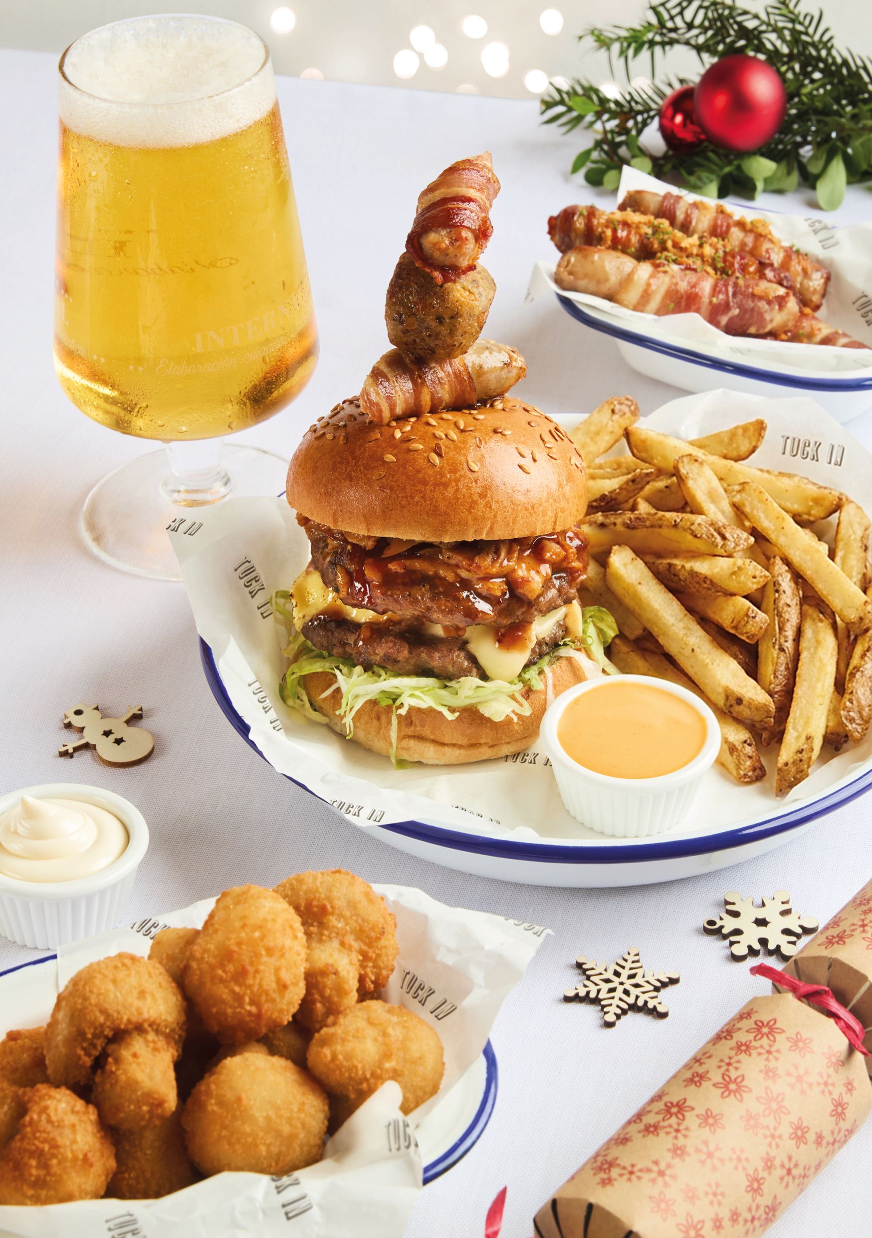 Festive Lunch & Dinner at The Turnpike in Lichfield